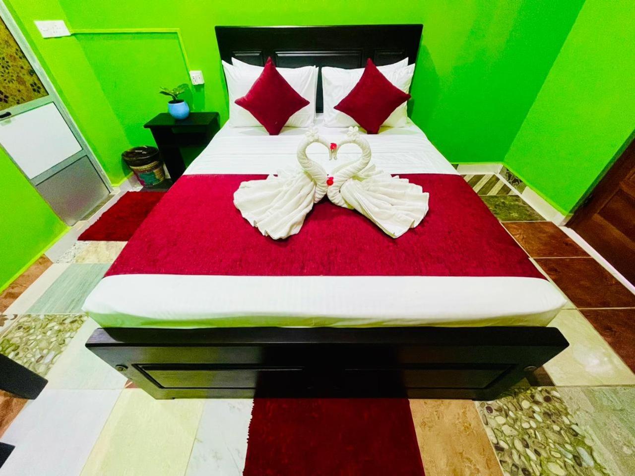 Hema Holiday Villa Trincomalee Buitenkant foto